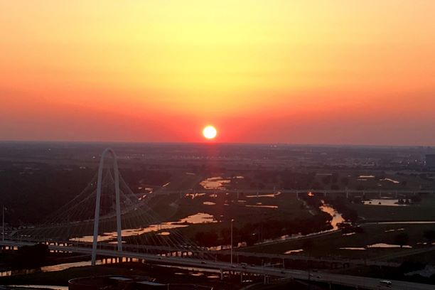 Sunset Reunion Tower Things to Do Dallas Wanderer