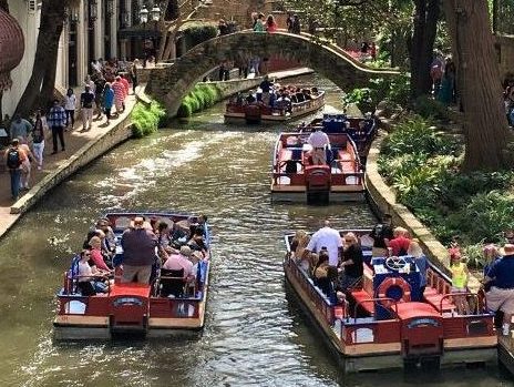 Weekend Getaway Dallas - San Antonio Riverwalk