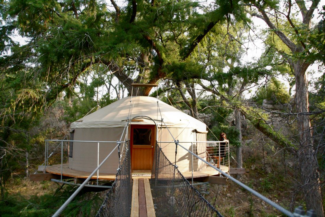 Cypress Valley Treehouse - Glamping in Texas
