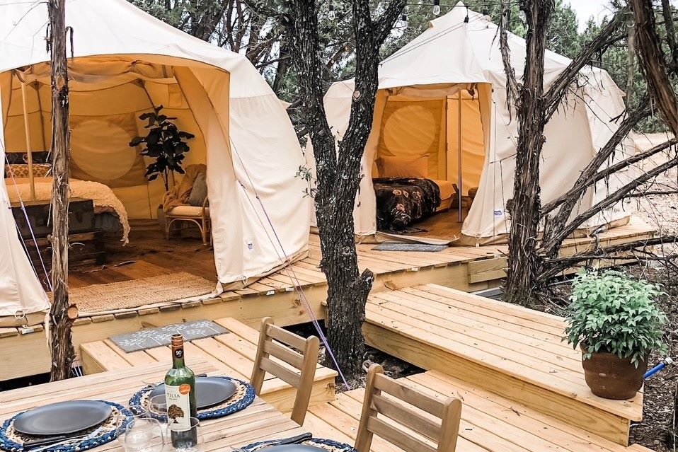 Skybox Cabins - Texas Glamping